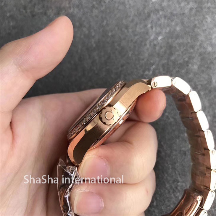 【V6厂】欧米茄海马系列150M女款全金贝母面钻圈一比一精仿手表 (3).jpg