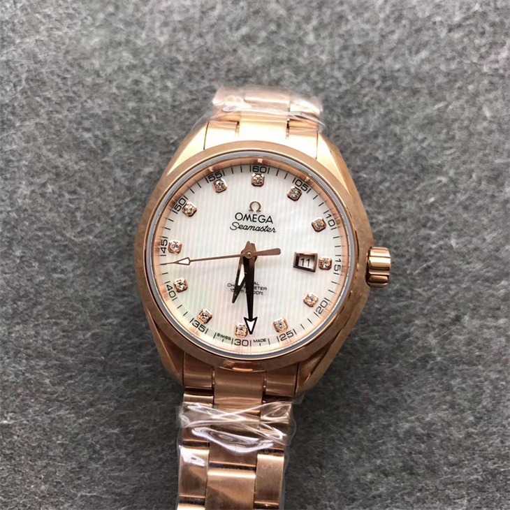 【V6厂】欧米茄海马系列150M女款全金白面钻丁一比一精仿手表 (5).jpg
