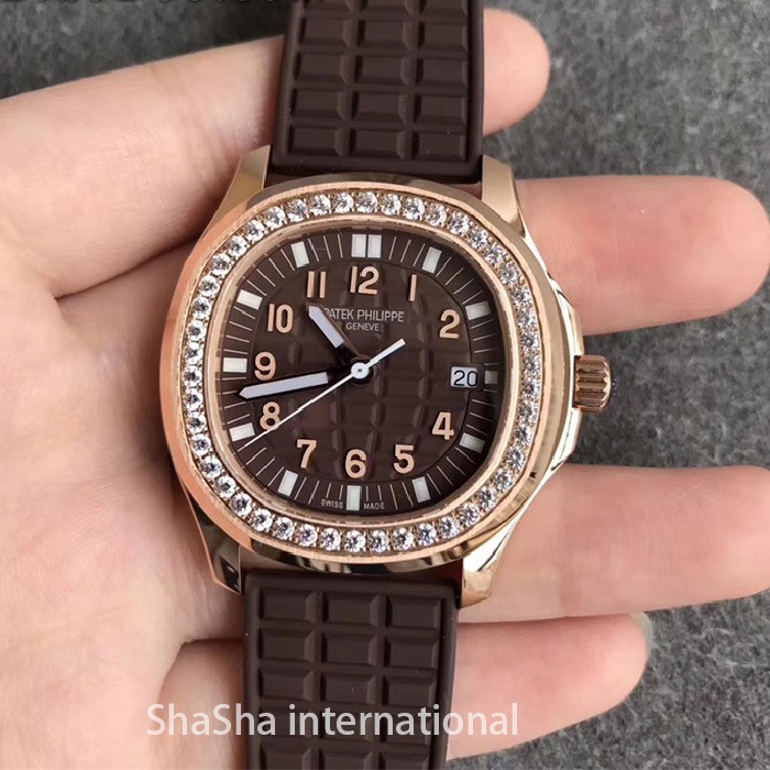 【台湾厂】百达翡丽AQUANAUT 5067系列钻圈表金壳咖面女士一比一精仿手表.jpg