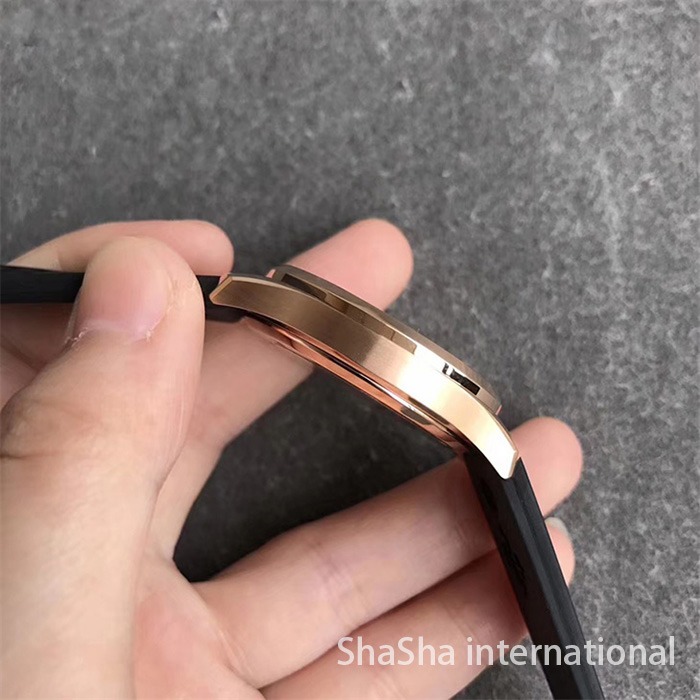 【台湾厂】百达翡丽AQUANAUT 5067系列钻圈表金壳黑面女士一比一精仿手表 (4).jpg