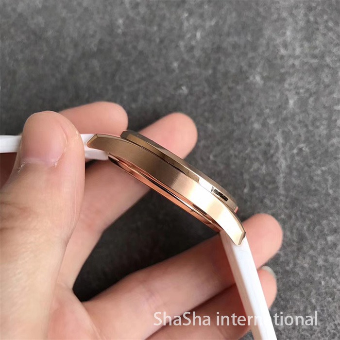 【台湾厂】百达翡丽AQUANAUT 5067系列钻圈表金壳白面女士一比一精仿手表 (4).jpg