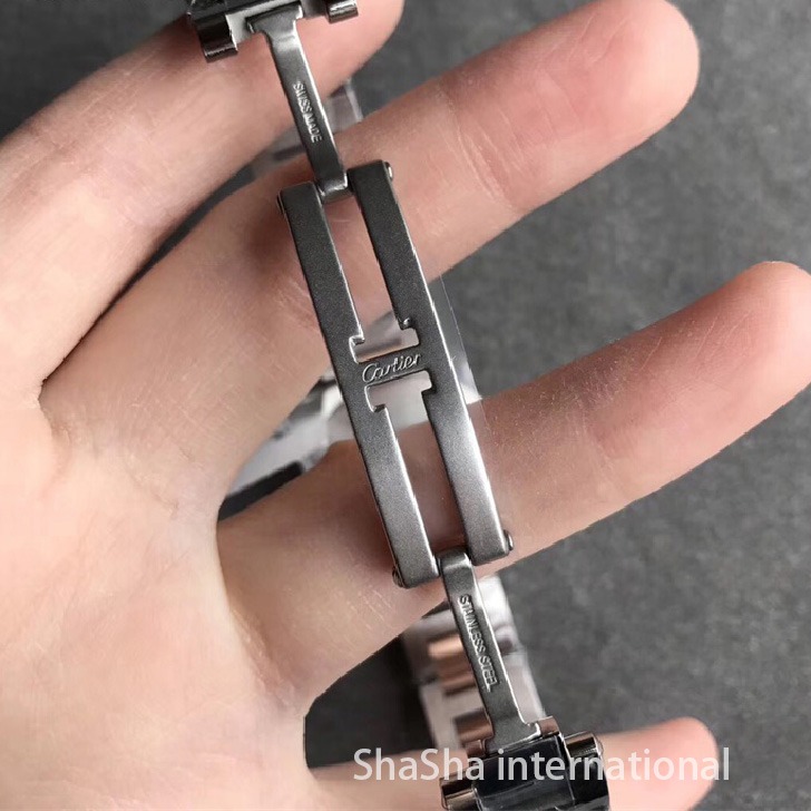 【V6厂超A】卡地亚蓝气球小号28mm玫金圈精仿女表 (7).jpg