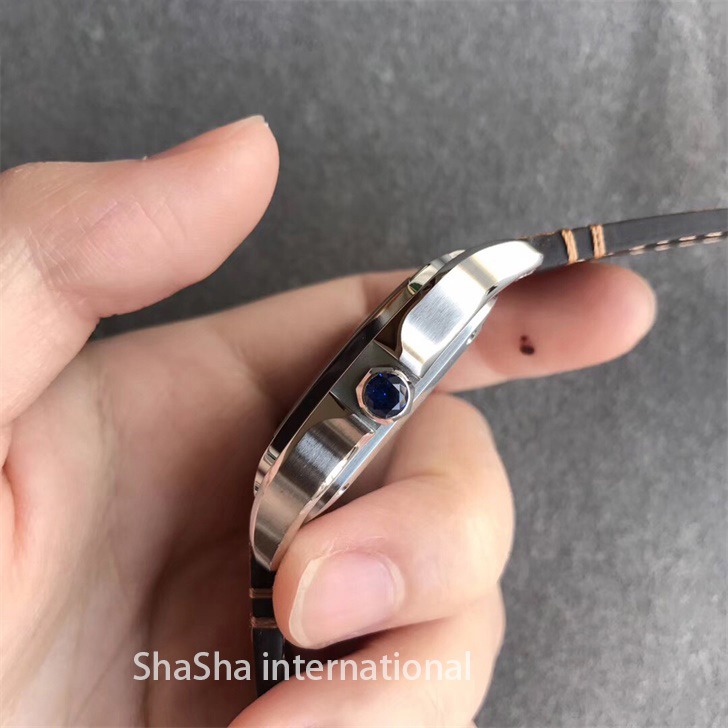 【V6厂】卡地亚山度士系列WSSA0010一比一精仿女表 (3).jpg