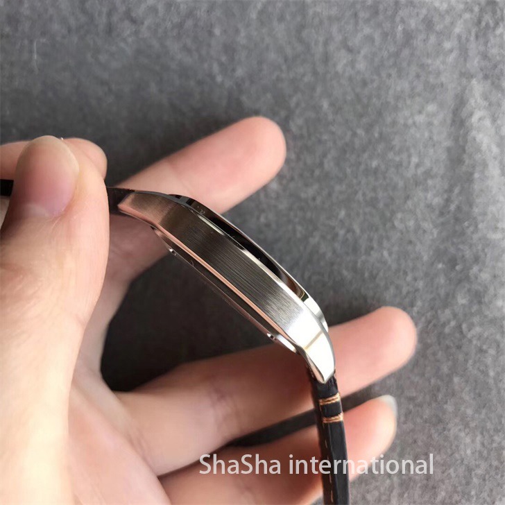 【V6厂】卡地亚山度士系列WSSA0010一比一精仿女表 (4).jpg