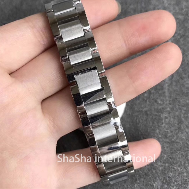 【V6厂超A】卡地亚蓝气球系列女款33毫米贝母石仔面精仿手表 (8).jpg