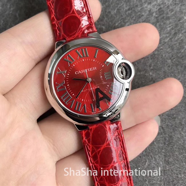 【V6厂超A】卡地亚蓝气球系列中国红限量款精仿手表 (2).jpg