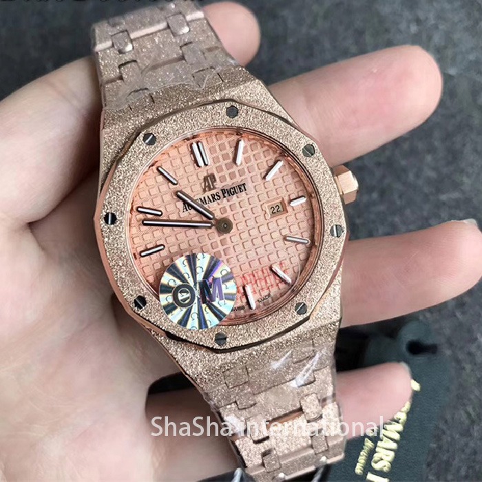 【OM厂】爱彼AP皇家橡树系列“霜金”女装超薄石英全金香槟面精仿手表 (2).jpg