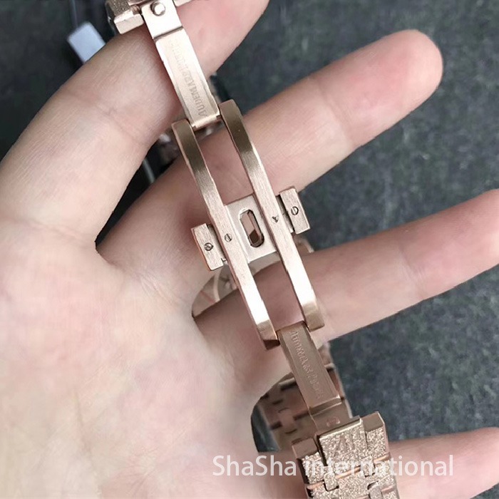 【OM厂】爱彼AP皇家橡树系列“霜金”女装超薄石英全金香槟面精仿手表 (7).jpg