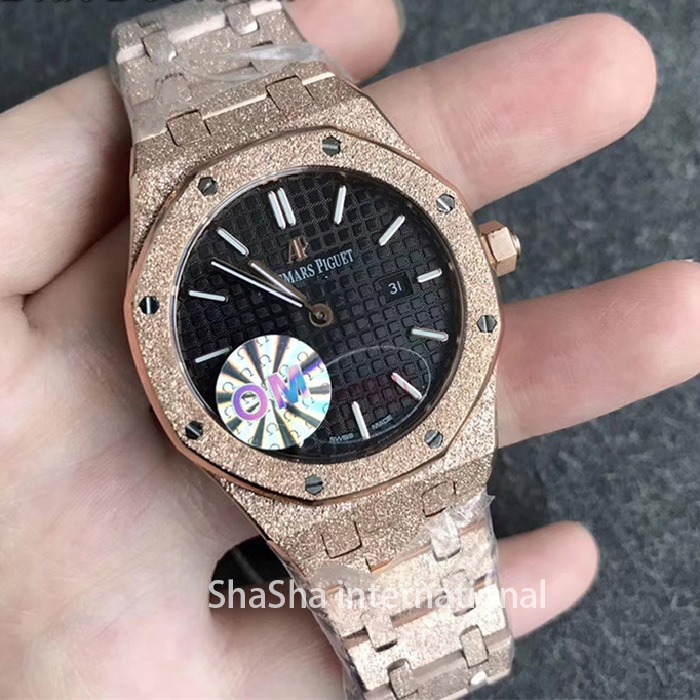 【OM厂】爱彼AP皇家橡树系列“霜金”女装超薄石英全金黑面精仿手表 (2).jpg