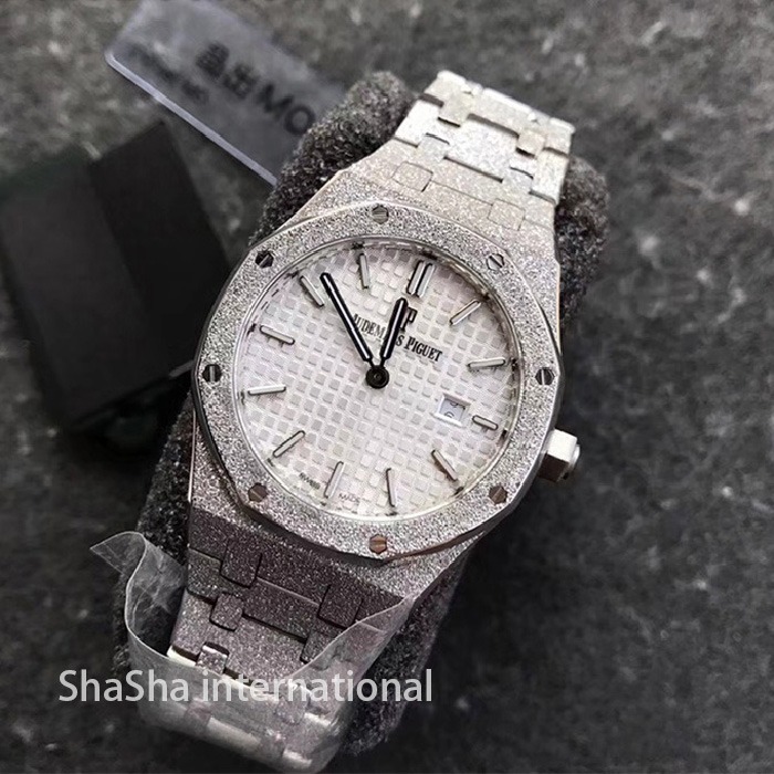 【OM厂】爱彼皇家橡树系列“霜金”女士超薄石英白面一比一精仿手表 (5).jpg