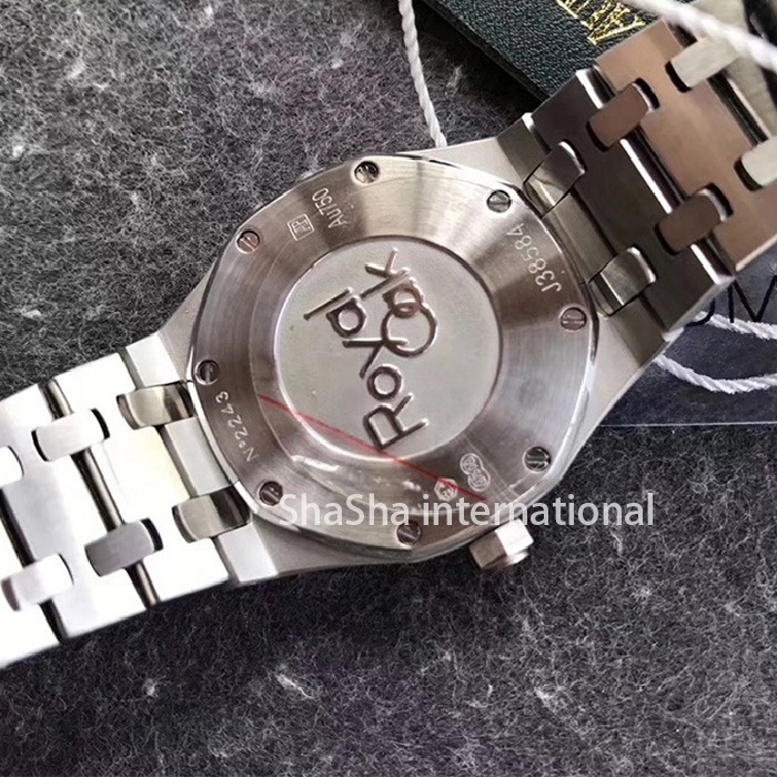 【OM厂】爱彼皇家橡树系列“霜金”女士超薄石英灰面一比一精仿手表 (5).jpg