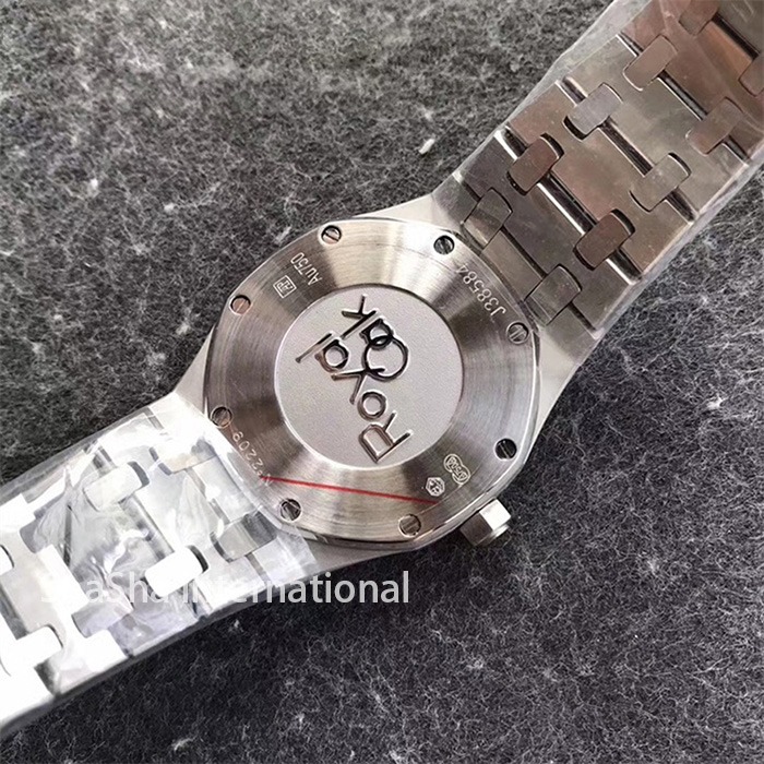 【OM厂】爱彼皇家橡树系列“霜金”女士超薄石英蓝面一比一精仿手表 (6).jpg