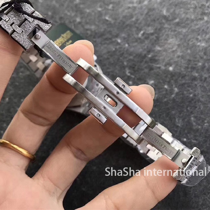 【OM厂】爱彼皇家橡树系列“霜金”女士超薄石英蓝面一比一精仿手表 (7).jpg