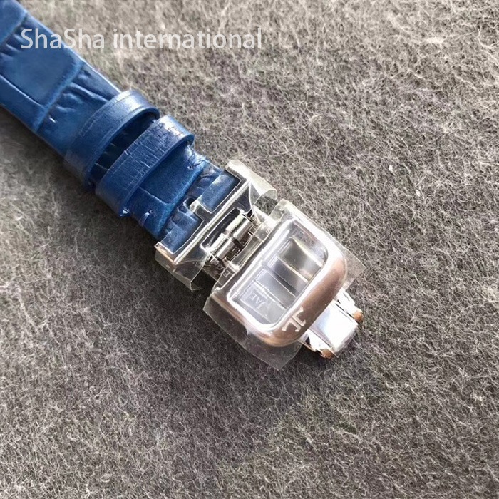 2017日内瓦表展积家约会系列大月相钻圈白壳皮带女士精仿手表 (7).jpg