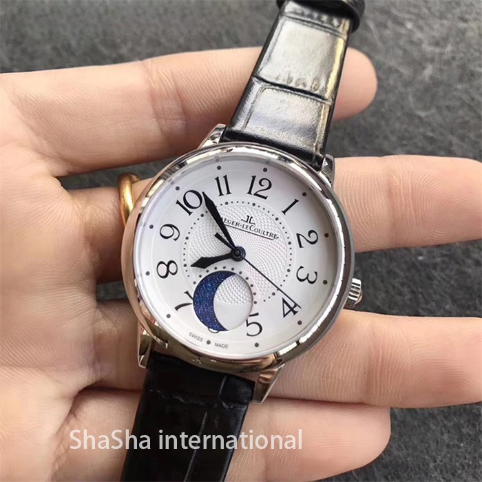 2017日内瓦表展积家约会系列大月相白壳皮带女士精仿手表 (2).jpg