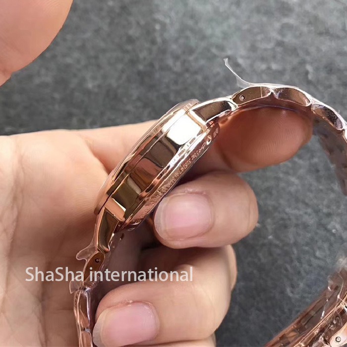 2017日内瓦表展积家约会系列大月相金壳钢带女士精仿手表 (4).jpg