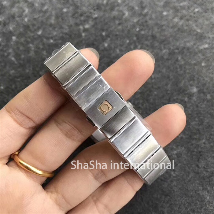 【SSS厂超A】欧米茄（Omega）星座系列白面一比一石英手表 (5).jpg