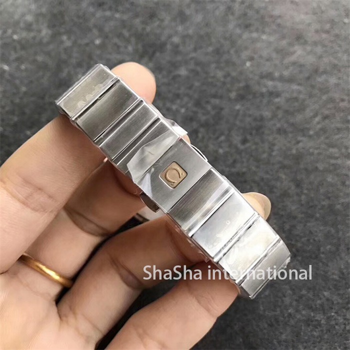 【SSS厂超A】欧米茄（Omega）星座系列钻圈蓝面一比一石英手表 (4).jpg