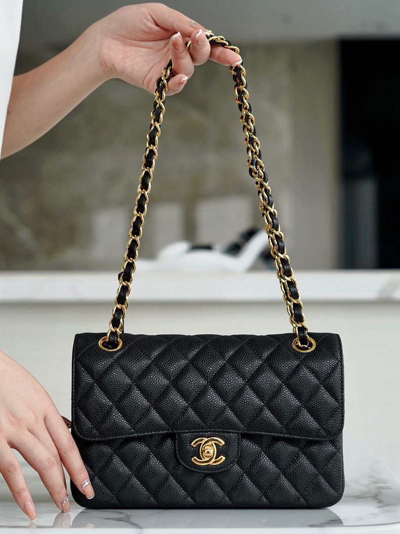 CHANEL-클래식 플랩 백 (23CM)-6