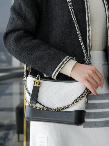 CHANEL-가브리엘 호보백-34