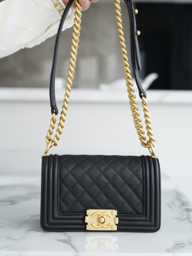 CHANEL-보이 샤넬 플랩 백 ( 12x20x8.5cm )-36