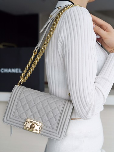 CHANEL-보이 샤넬 플랩 백 ( 12x20x8.5cm )-39