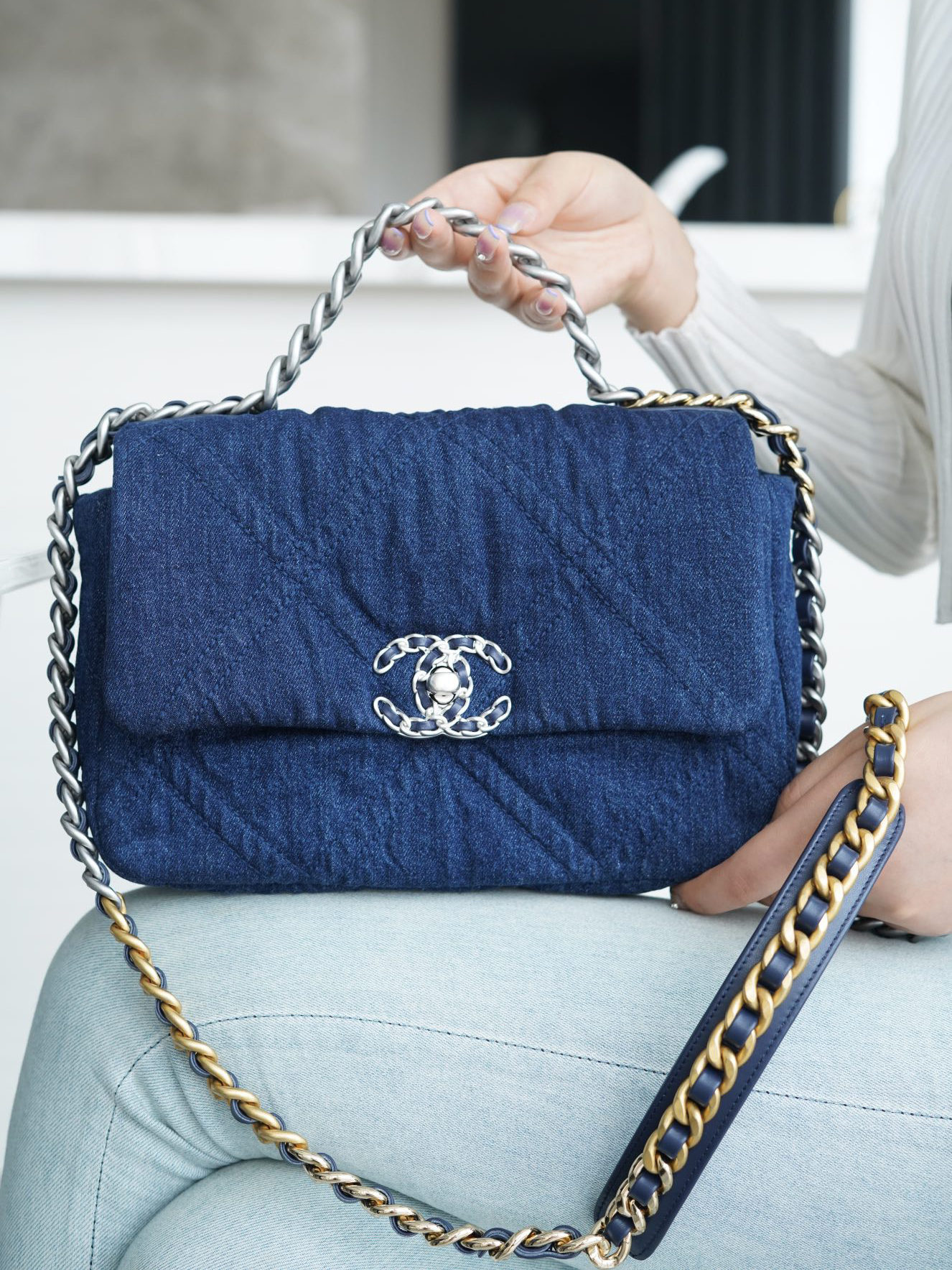 CHANEL-19 핸드백(16CM)-46