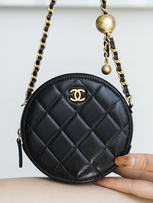 CHANEL-골드볼 탠버린 백-60