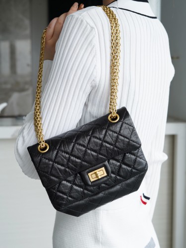 CHANEL-빈티지 2.55 플랩백-66