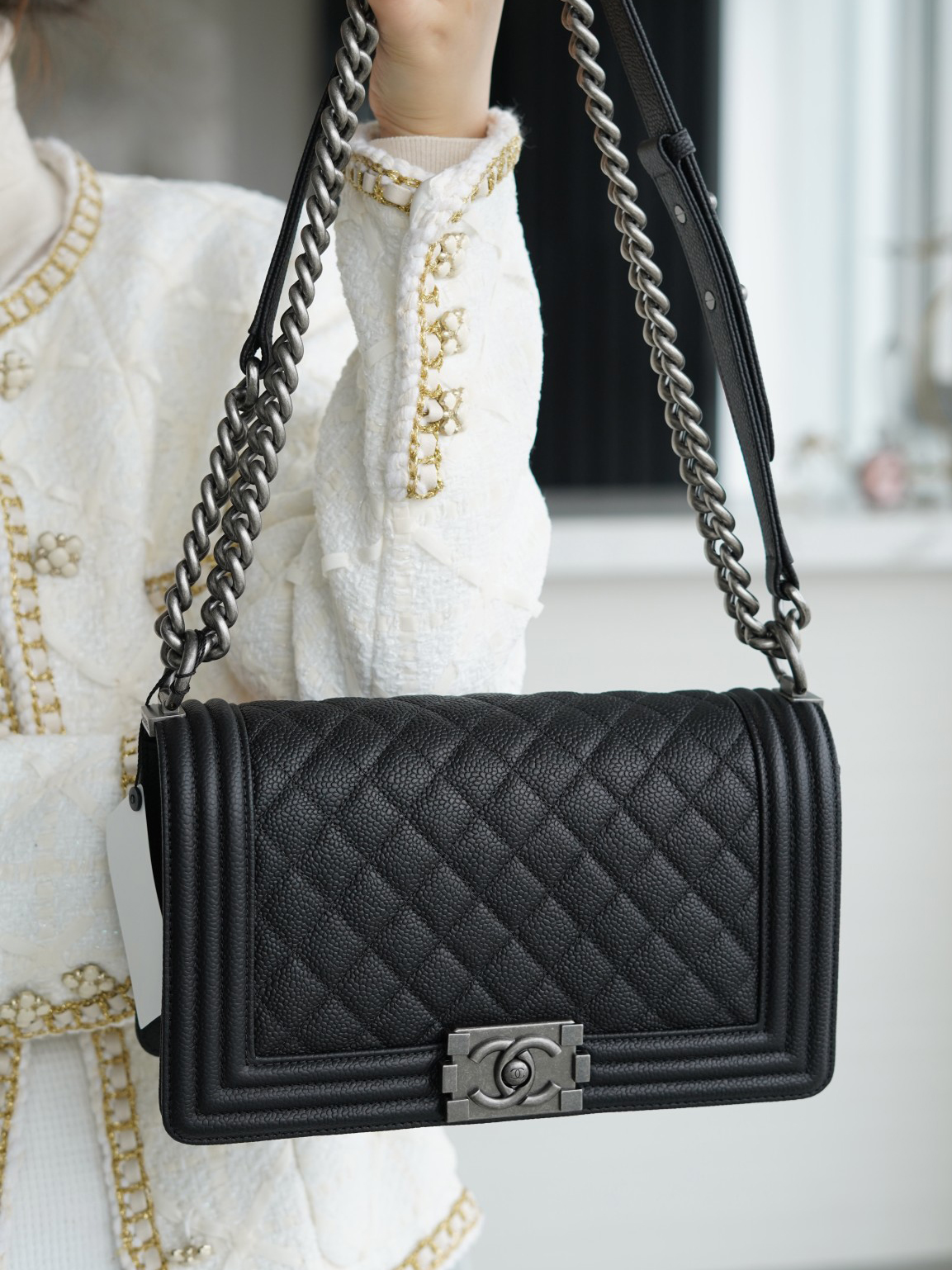 CHANEL-보이 샤넬 플랩 백 ( 15x25x9cm )-73