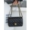 CHANEL-클래식 플랩 백 (20CM)-75