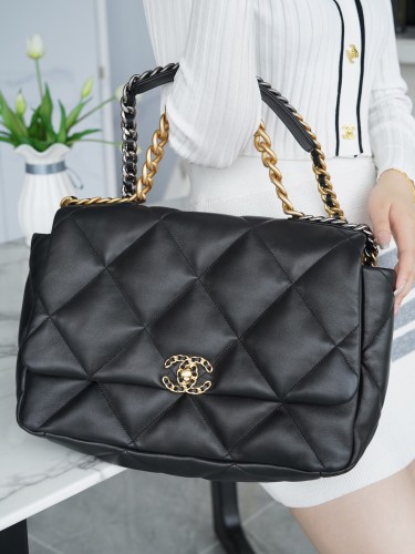 CHANEL-19 핸드백(25CM)-135