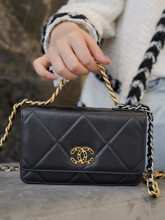 CHANEL-19 백 WOC 크로스백-161