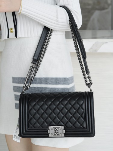 CHANEL-보이 샤넬 플랩 백 ( 25cm )-181