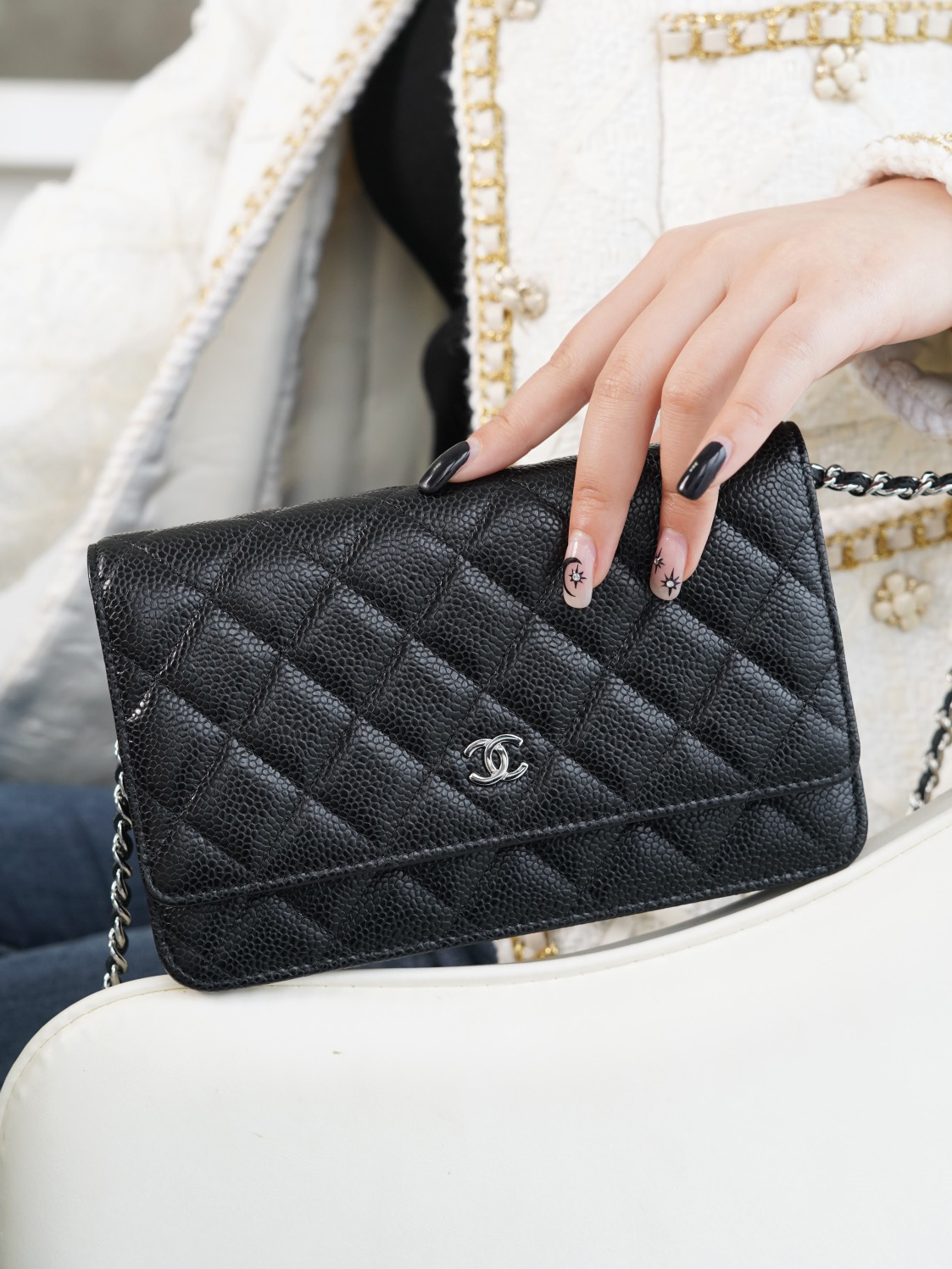 CHANEL-클래식 WOC 캐비어 미니 크로스백 (19cm)-191