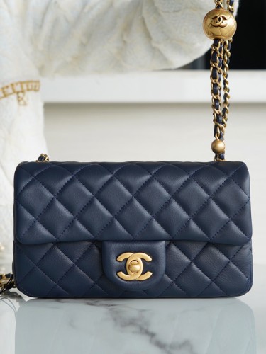 CHANEL-클래식 뉴미니 골드볼 플랩백-199