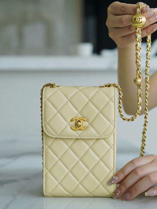 CHANEL-골드볼 폰백-248