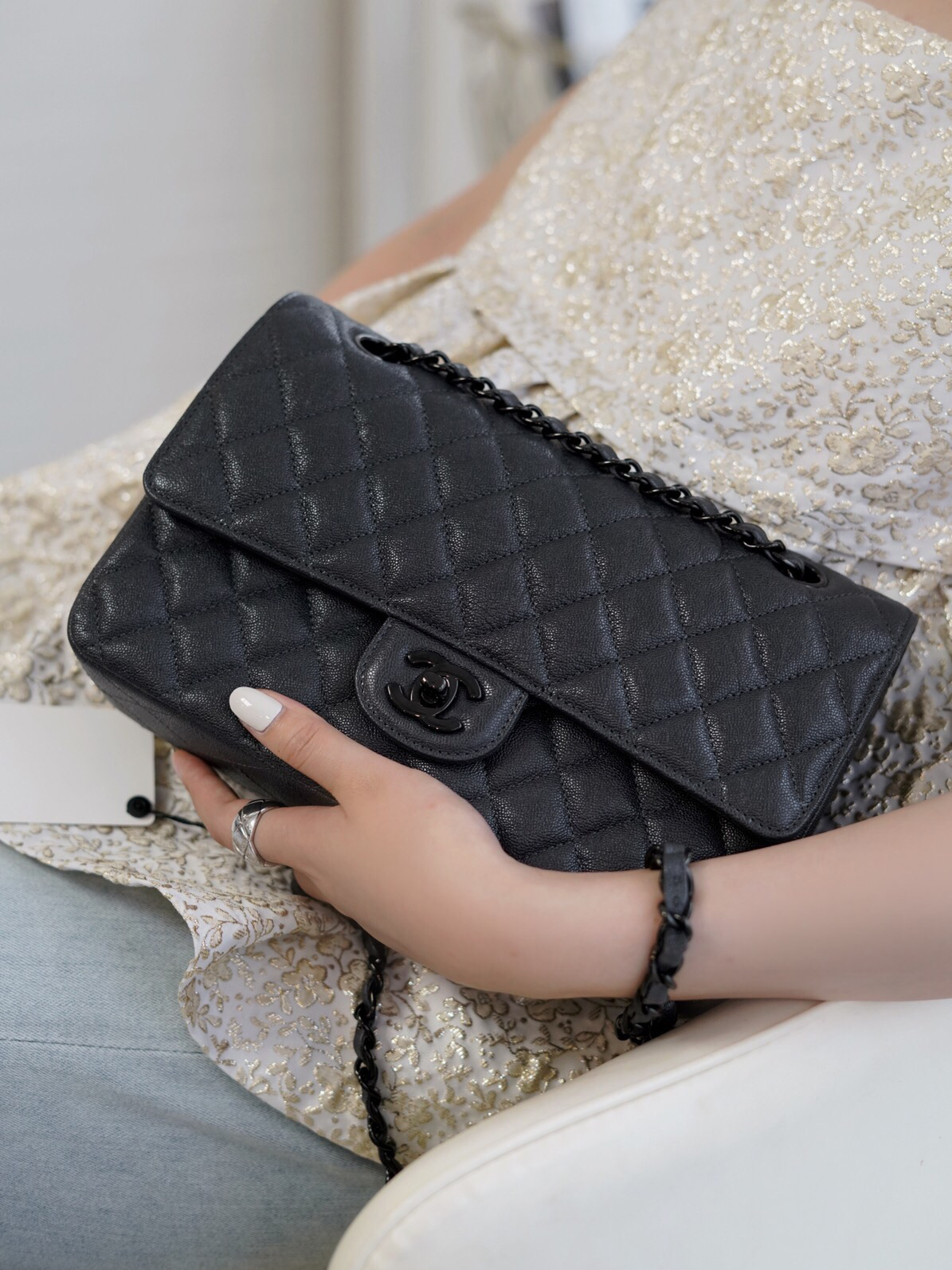 CHANEL-클래식 플랩 백 (25CM)-251