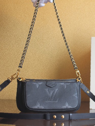 LV-멀티 포쉐트 악세수아-56