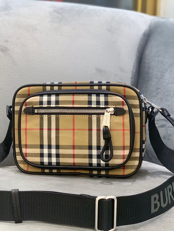 BURBERRY-버버리 빈티지 체크 레더 크로스바디 백04