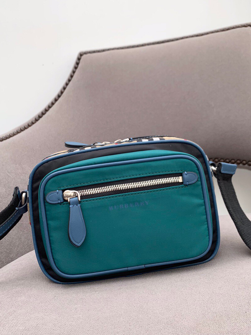 BURBERRY-버버리 크로스 바디 백-05