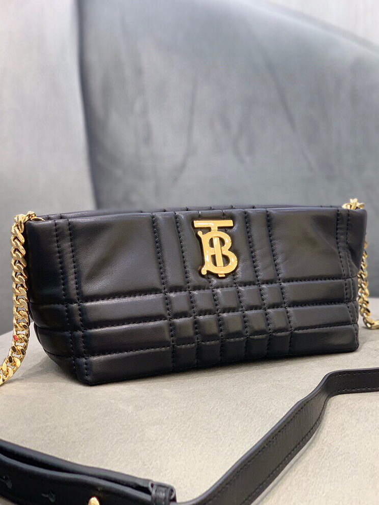 BURBERRY-버버리 퀄팅 램스킨 소프트 롤라 백-49