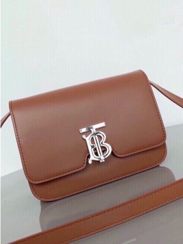 BURBERRY-버버리 레더 TB 백-59