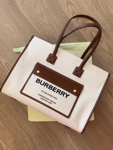 BURBERRY-버버리 캔 버스 레더 프레야 토트-84