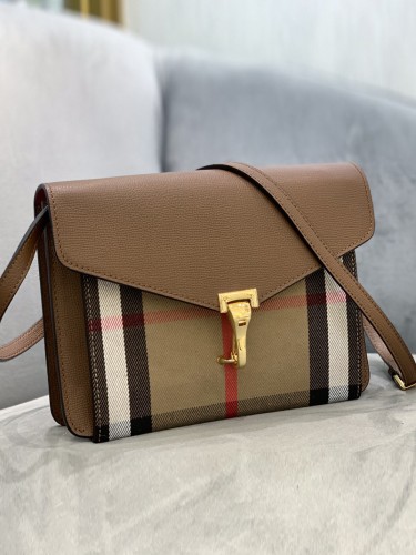 BURBERRY-버버리 하우스체크 맥퀸 크로스백-109