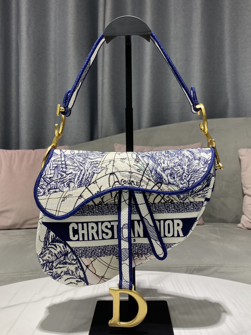 DO-1-오블리크 새들백-01