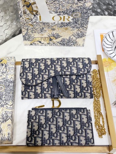 DO-1-오블리크 새들 체인백-108