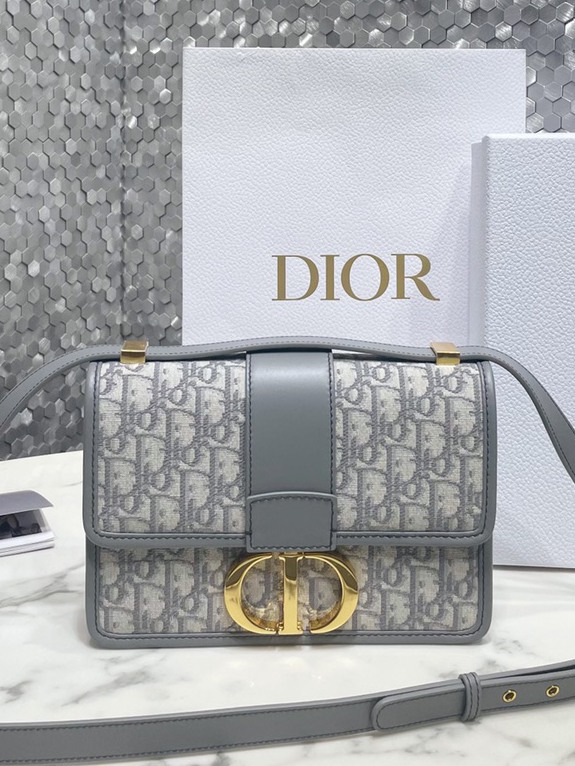 DO-1-30 몽테인백-146