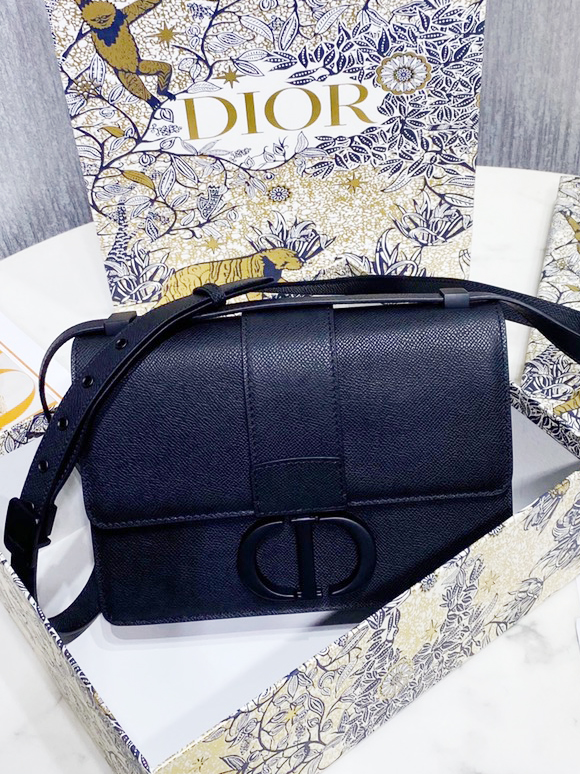 DO-1-30 몽테인백-152