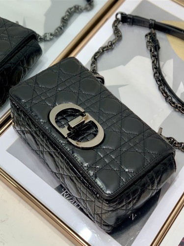 DO-1-카로백 20CM-185